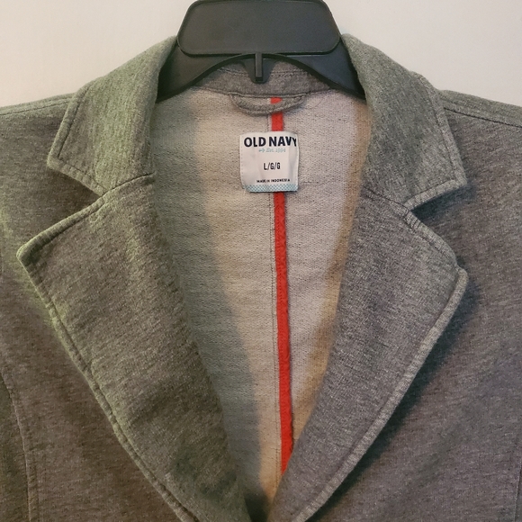 Old Navy Athleisure Blazer - Picture 3 of 11